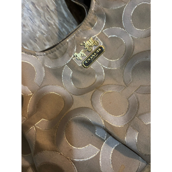 Coach Madison Op Art purse - Picture 4 of 8